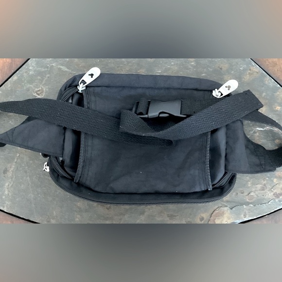 Walt Disney World Mickey Mouse Fanny Pack - Picture 3 of 12